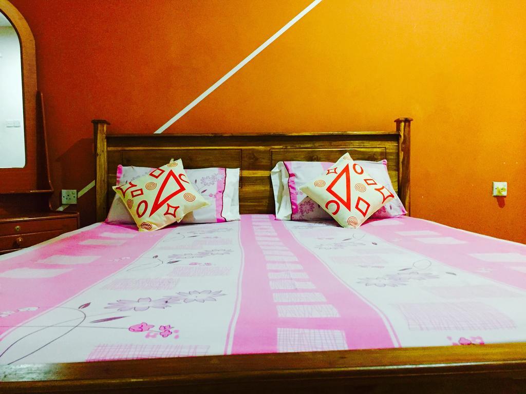 Sandra Guesthouse Dambulla Exterior photo
